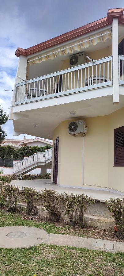Appartamenti In Villa Polimnia Fontane Bianche Exterior photo